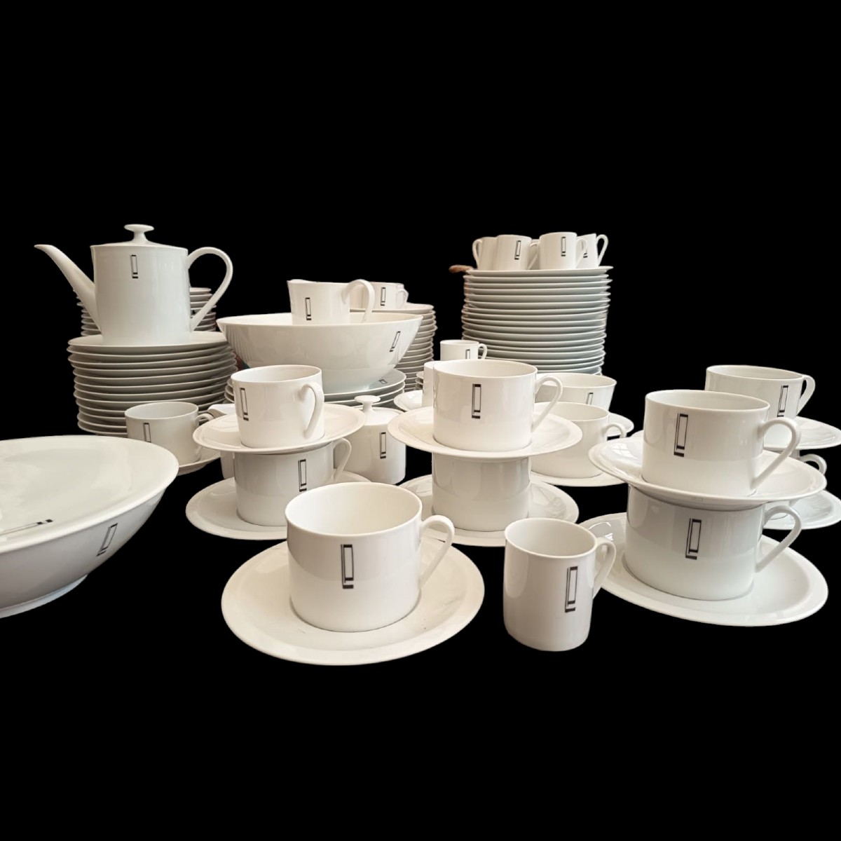 White Porcelain Dinner Service By Jean Luce Paris