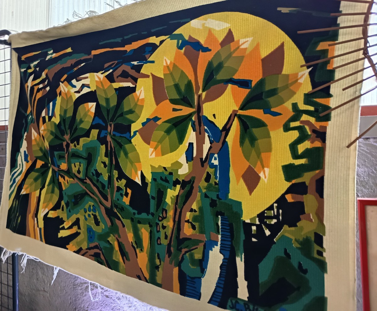 Aubuson Tapestry By Jean Claude Bissery -photo-2