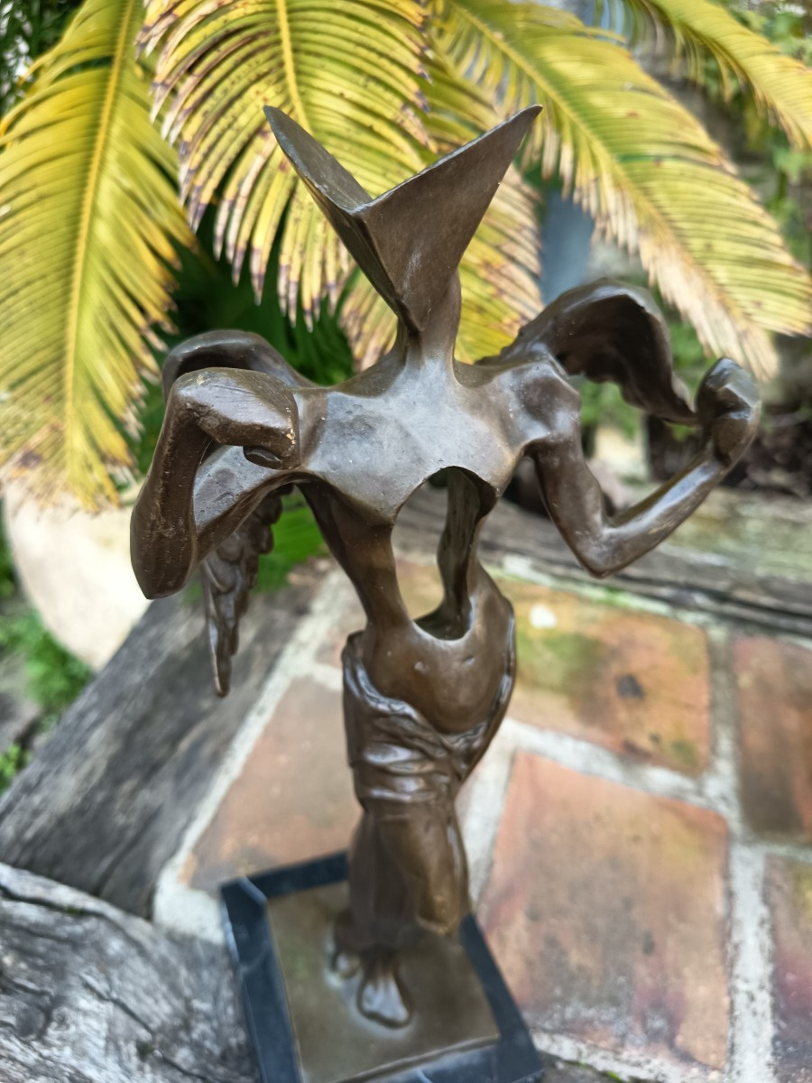 Sculpture The Surrealist Angel After Dali-photo-2