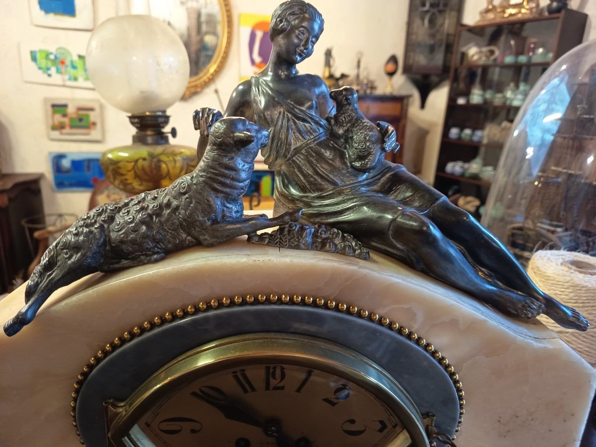 Pendule Art déco "Femme à l'agneau"-photo-2