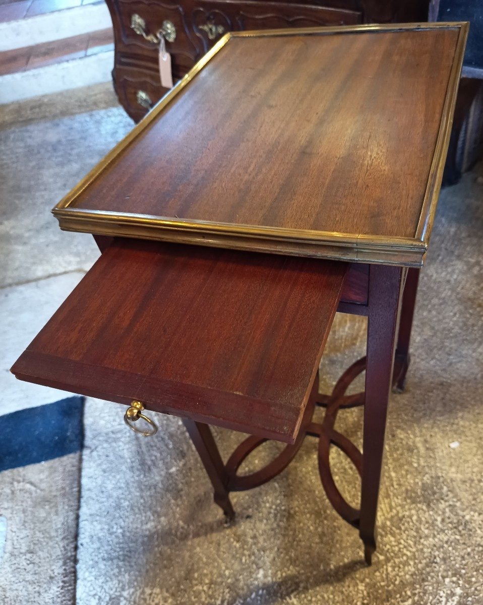 19th-century Mahogany Side Table