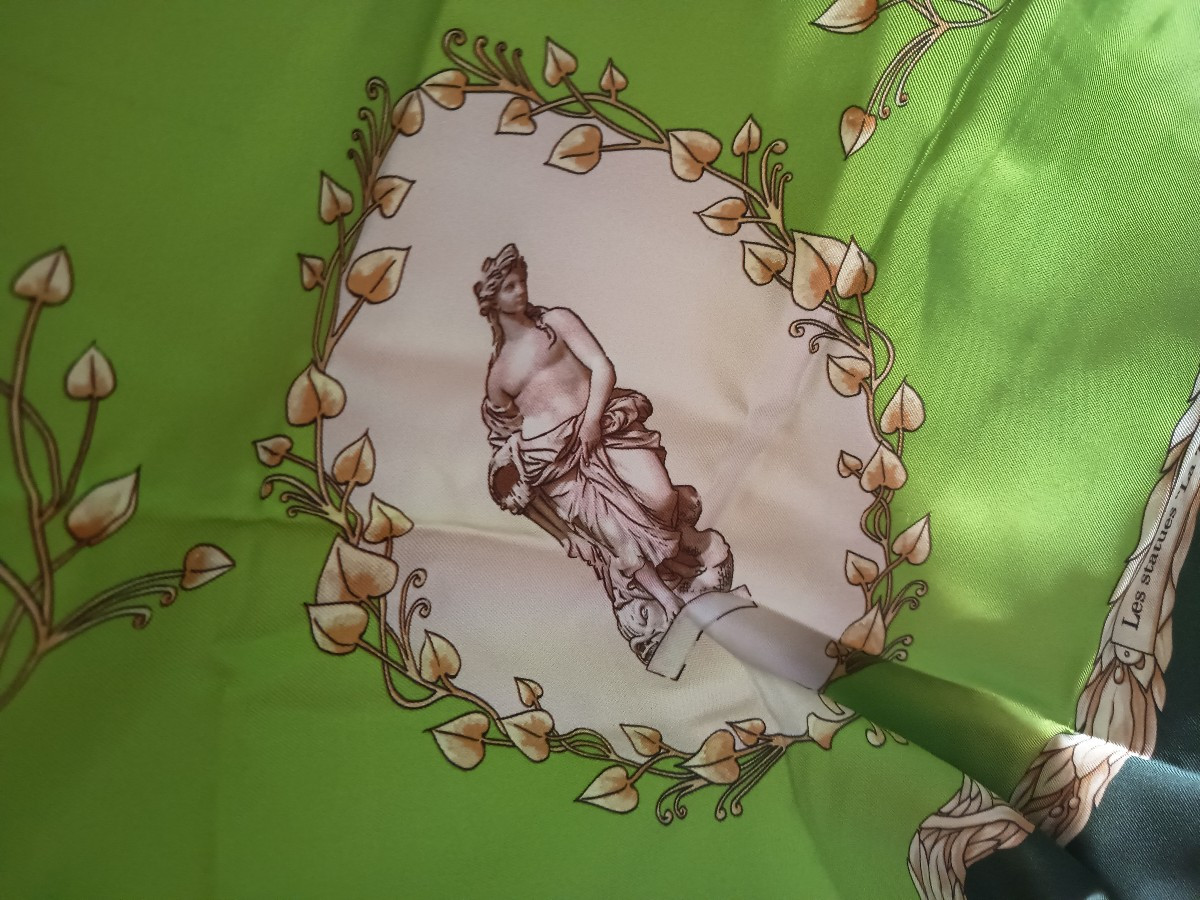 Foulard "statues Terre et Eau" du château de Versailles -photo-2