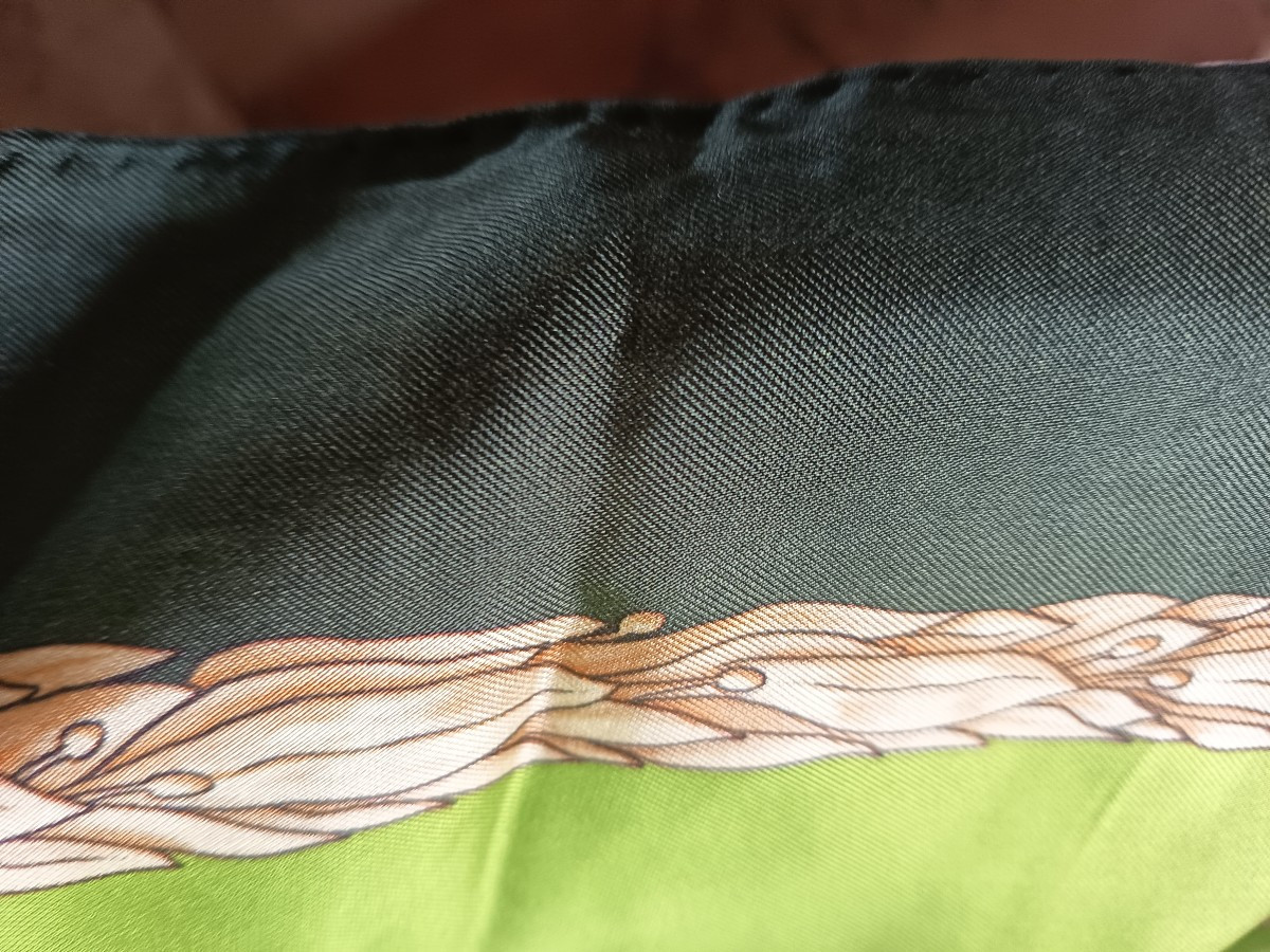 Foulard "statues Terre et Eau" du château de Versailles -photo-3