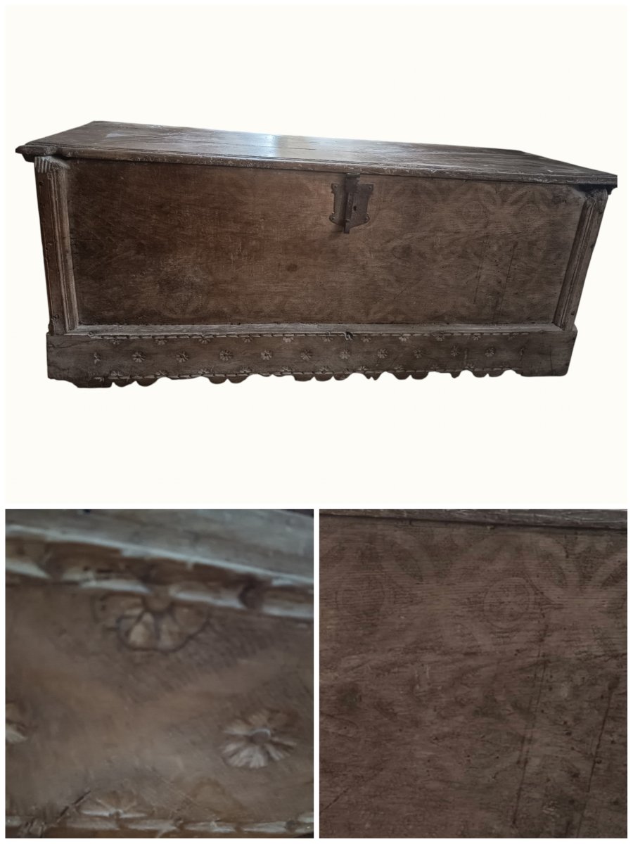18th-century Basque Chest -photo-2