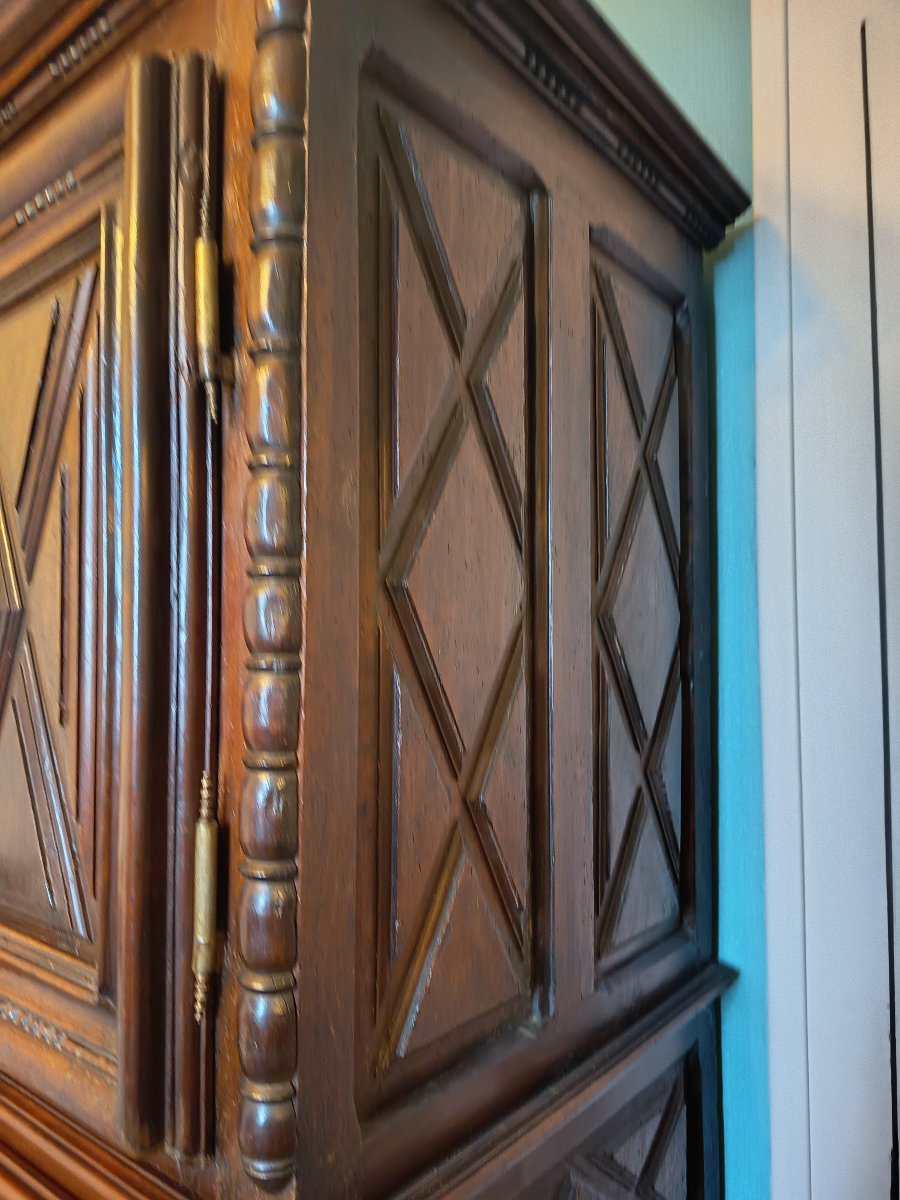Small 18th-century Sideboard-photo-1
