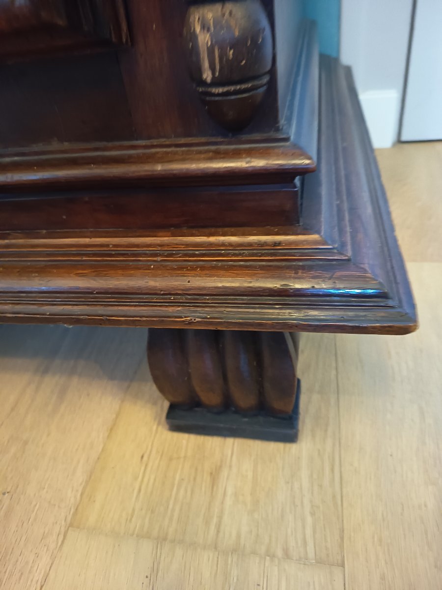 Small 18th-century Sideboard-photo-2