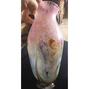 Vase signé Saba Biot