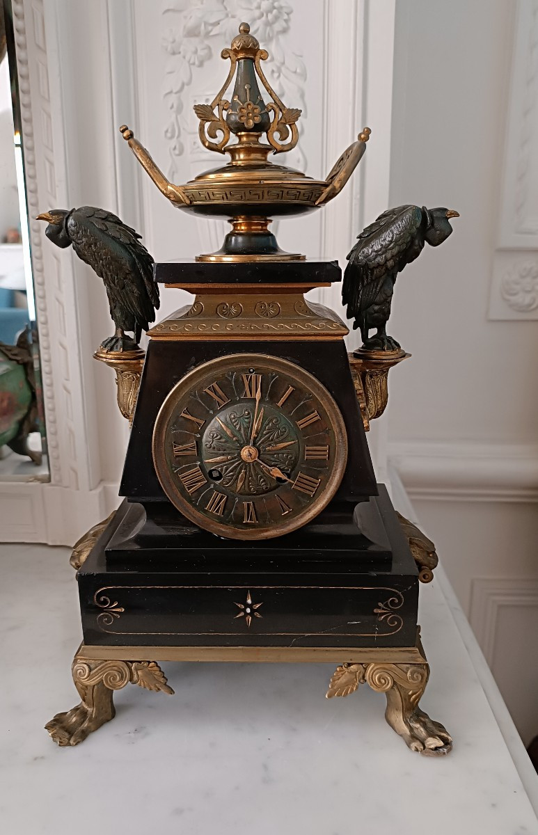 Neo-egyptian Napoleon III Clock.