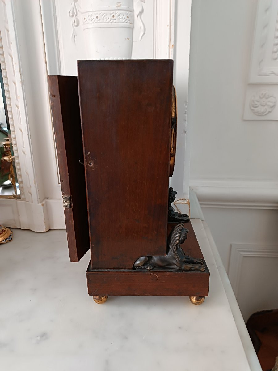 Early 19th Century Clock With Sphinxes-photo-4