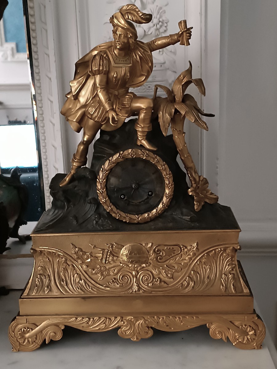 Explorer-themed Pendulum 