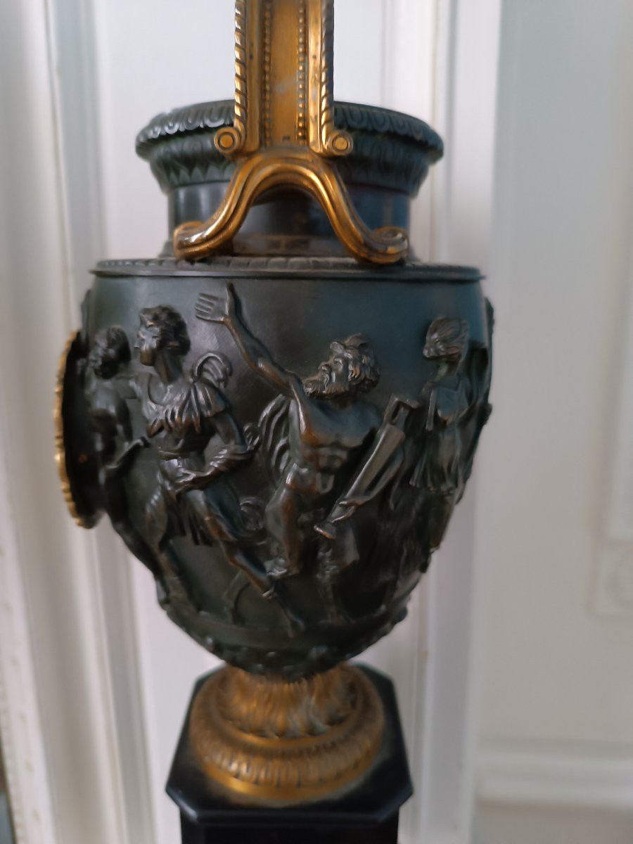 Patinated And Gilded Bronze Urn Clock -photo-5