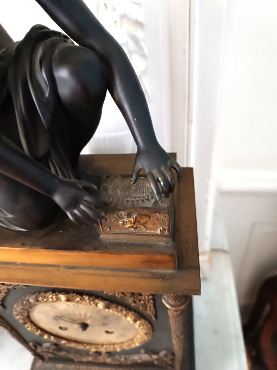Gilt And Patinated Bronze Clock -photo-3