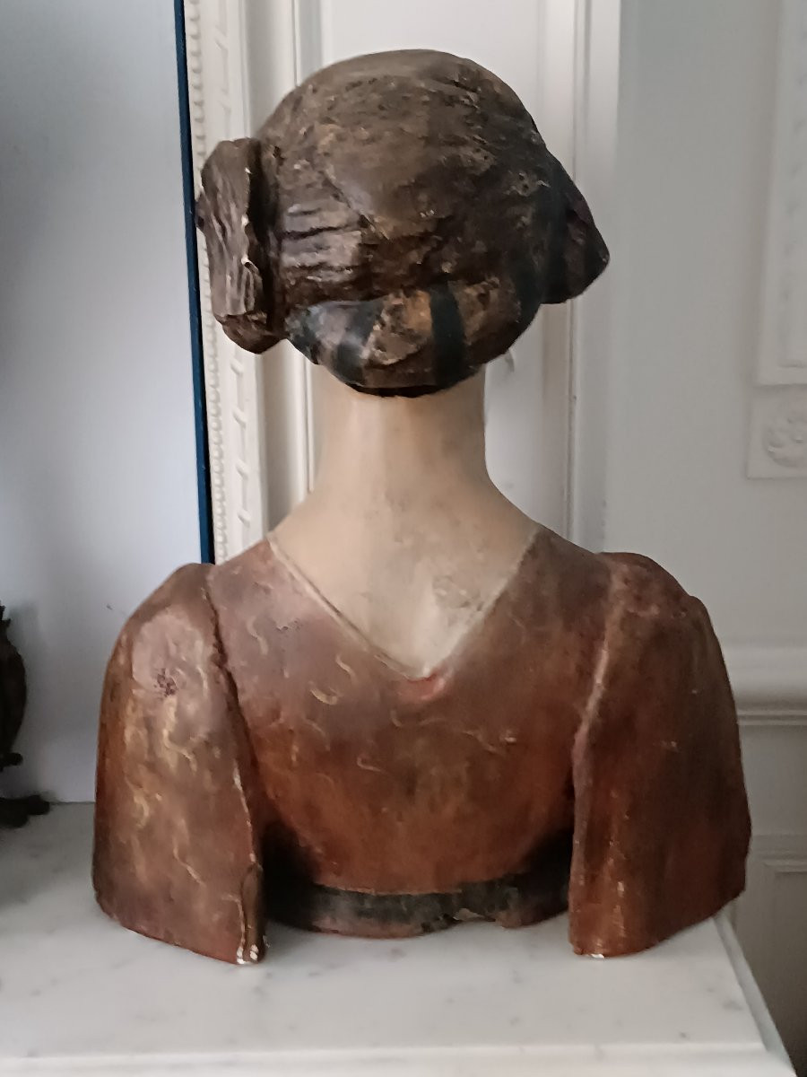 Large Bust Of A Florentine Woman -photo-7