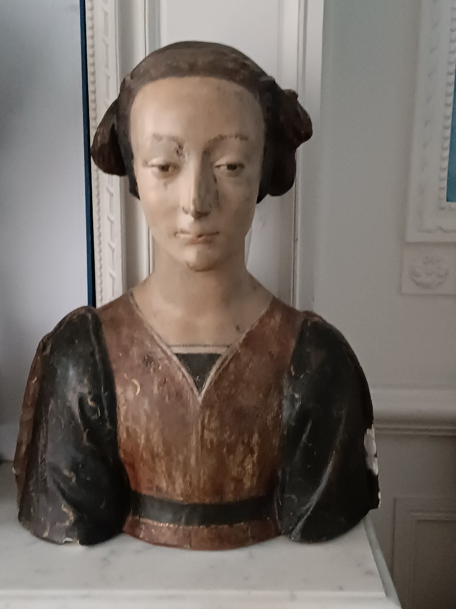 Large Bust Of A Florentine Woman 