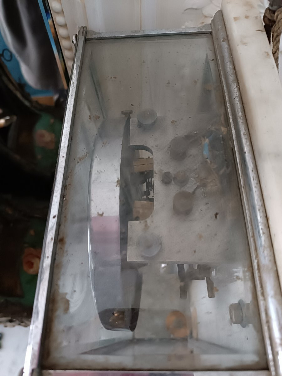 Brilliant Electric Clock -photo-4