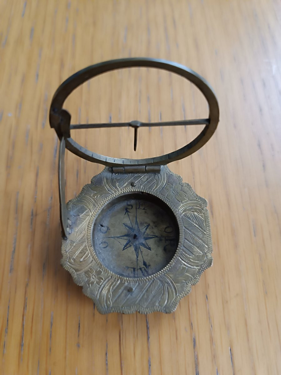 18th Century Sundial -photo-4