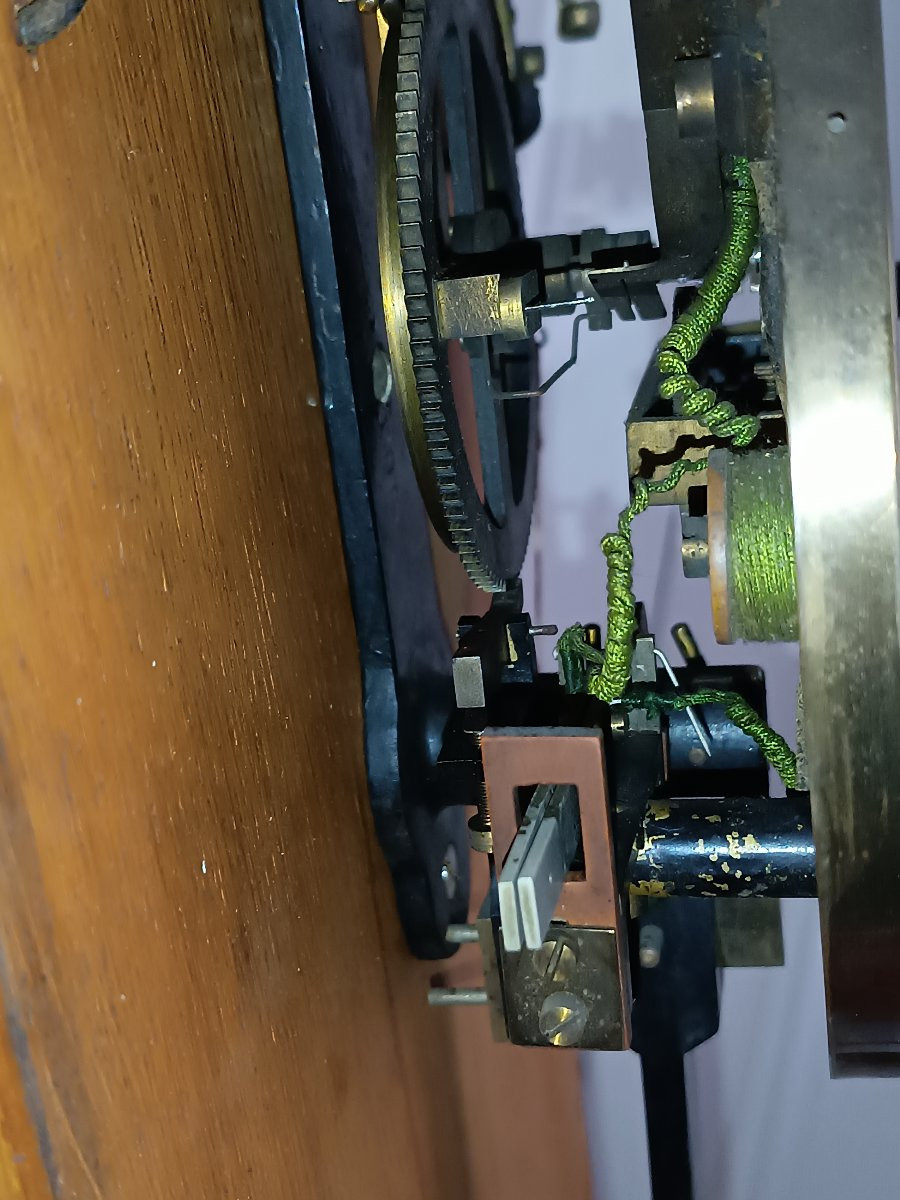 Early 20th Century Electric Clock -photo-6