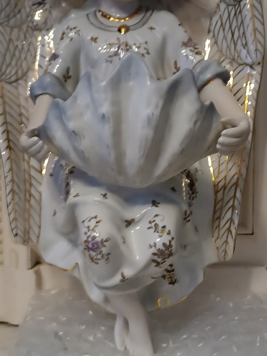 Très grand bénitier en porcelaine -photo-4