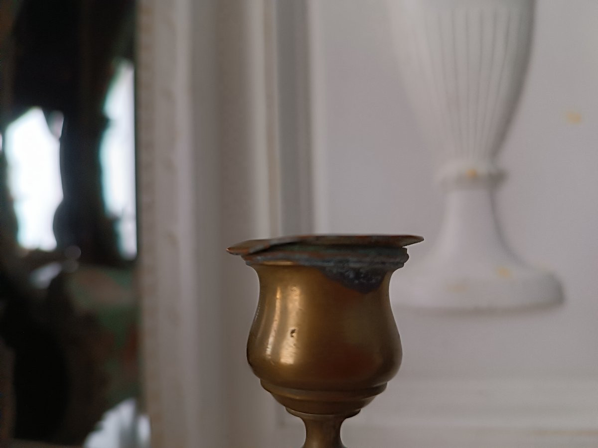 Pair Of Candlesticks Featuring Funambules  Dogs -photo-1
