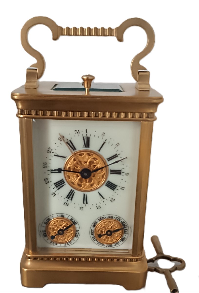 Travel Alarm Clock With Multiple Functions 
