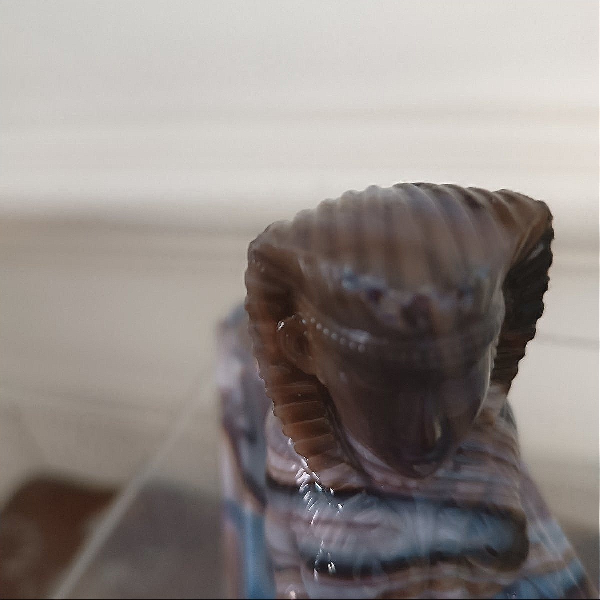 Sphinx en opaline de Portieux-photo-4