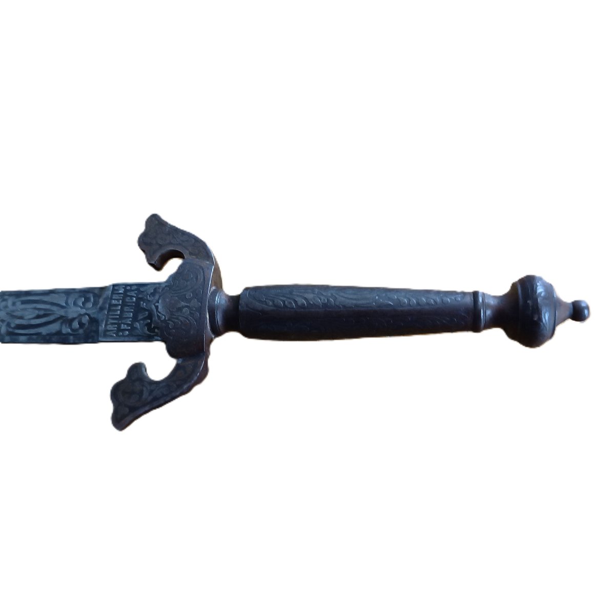 Finely Engraved Toledo Dagger -photo-2