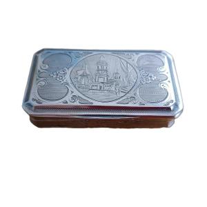 Boîte en argent ciselé