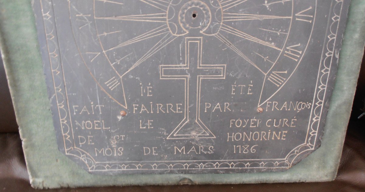 Sundial-photo-3