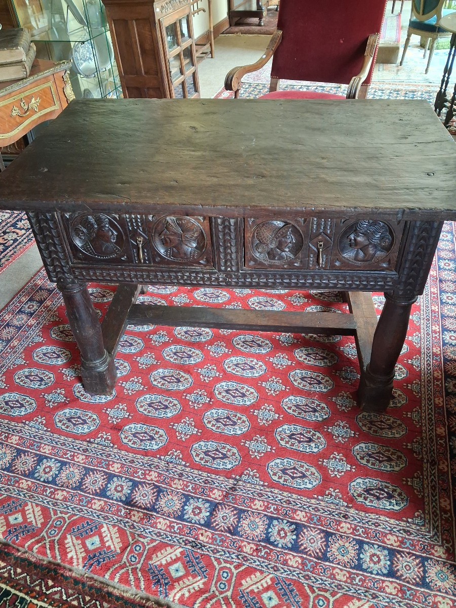 17th Century Table -photo-4