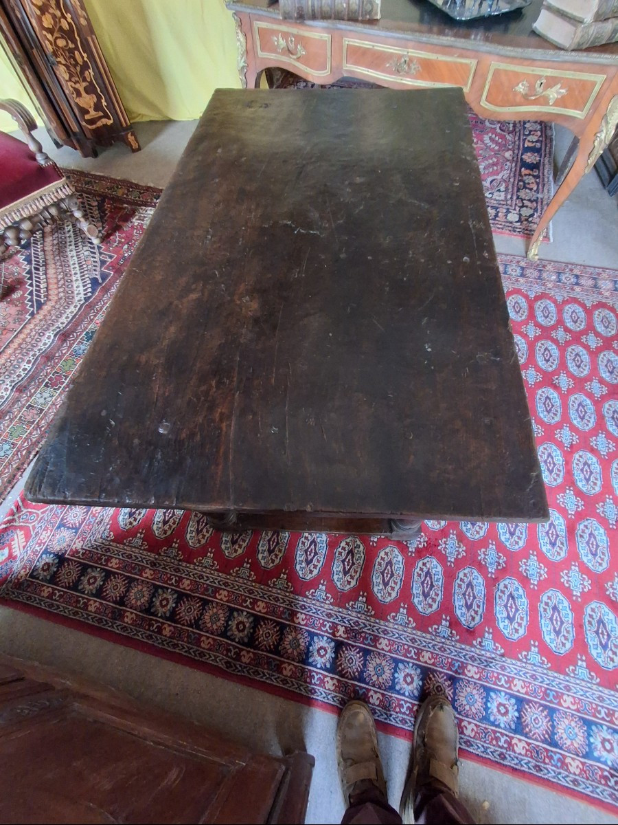 17th Century Table -photo-4