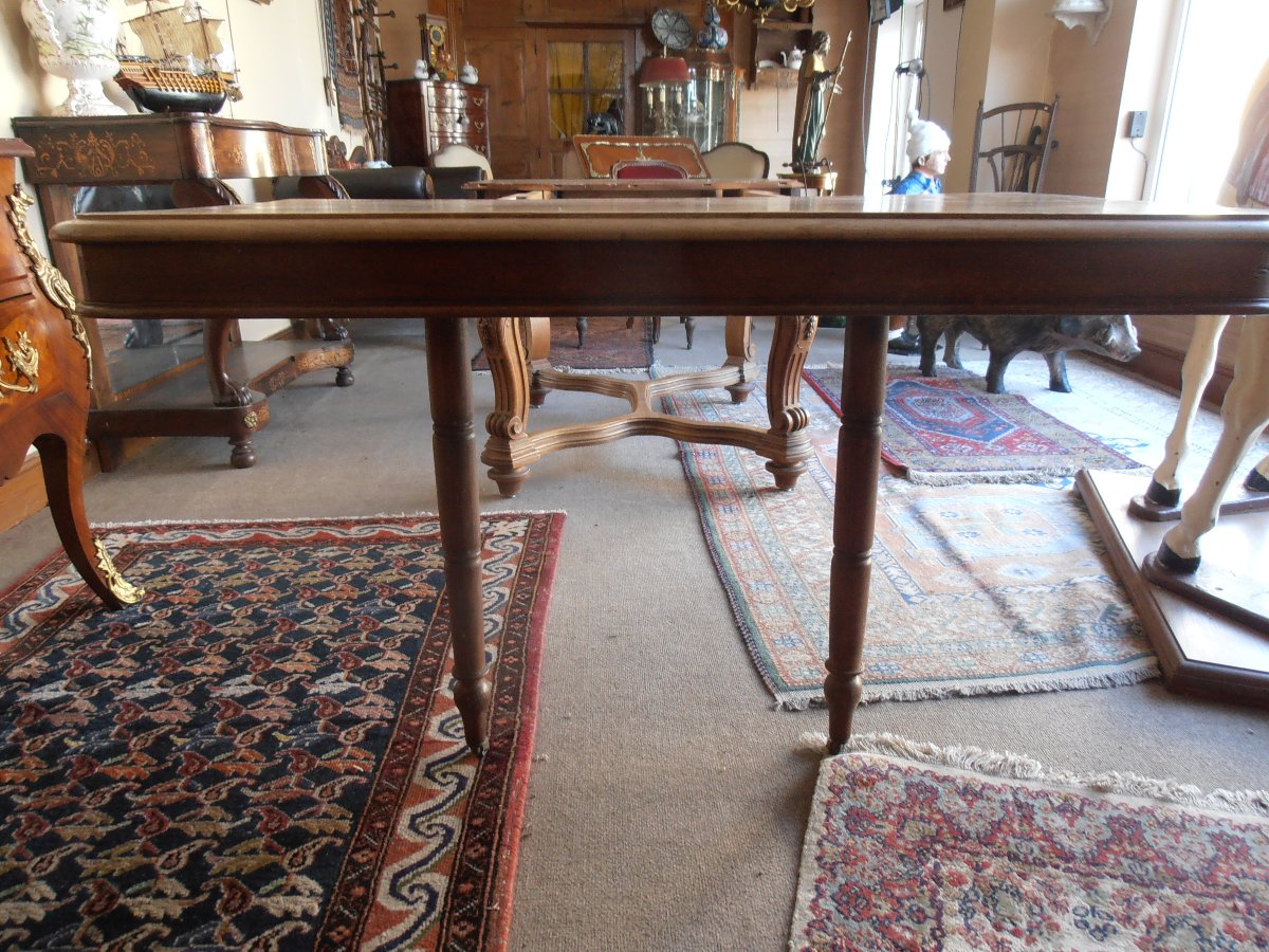 Table -photo-5