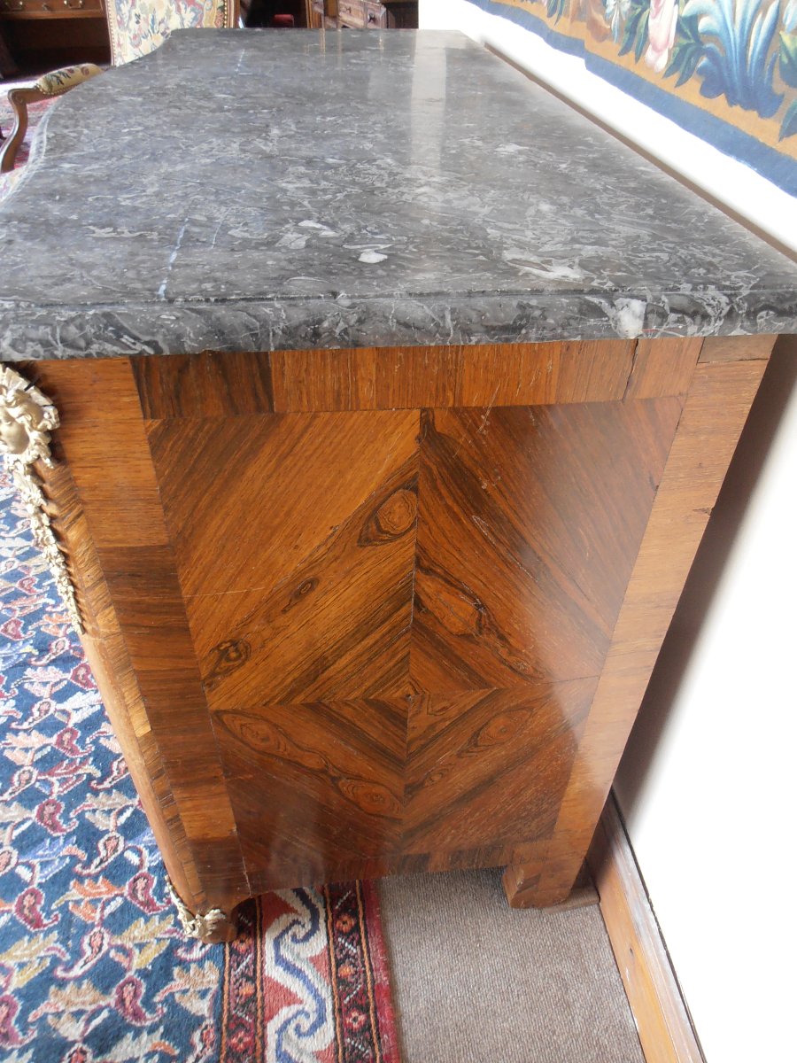 18th-century Chest Of Drawers -photo-2
