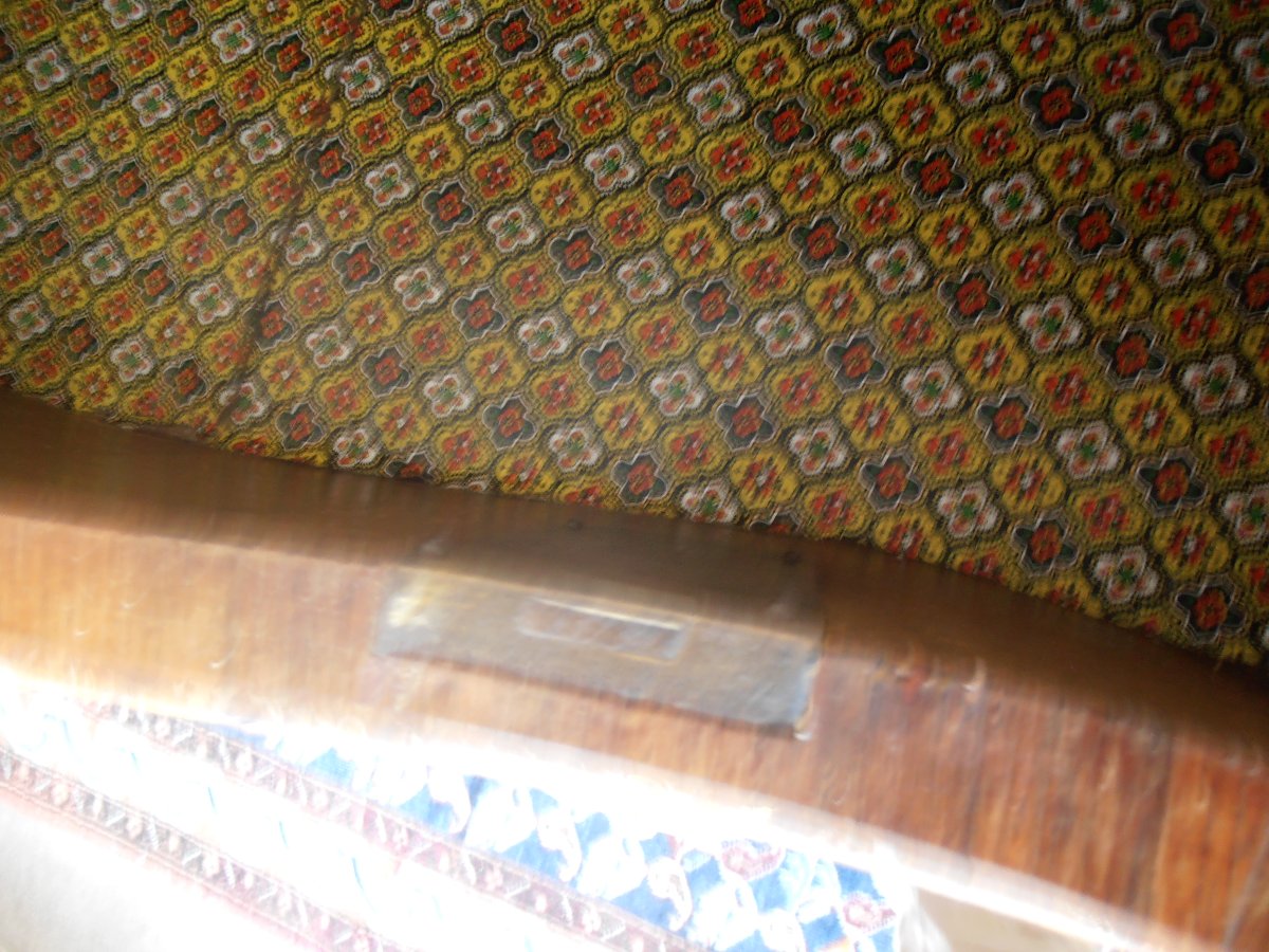 18th-century Chest Of Drawers -photo-4