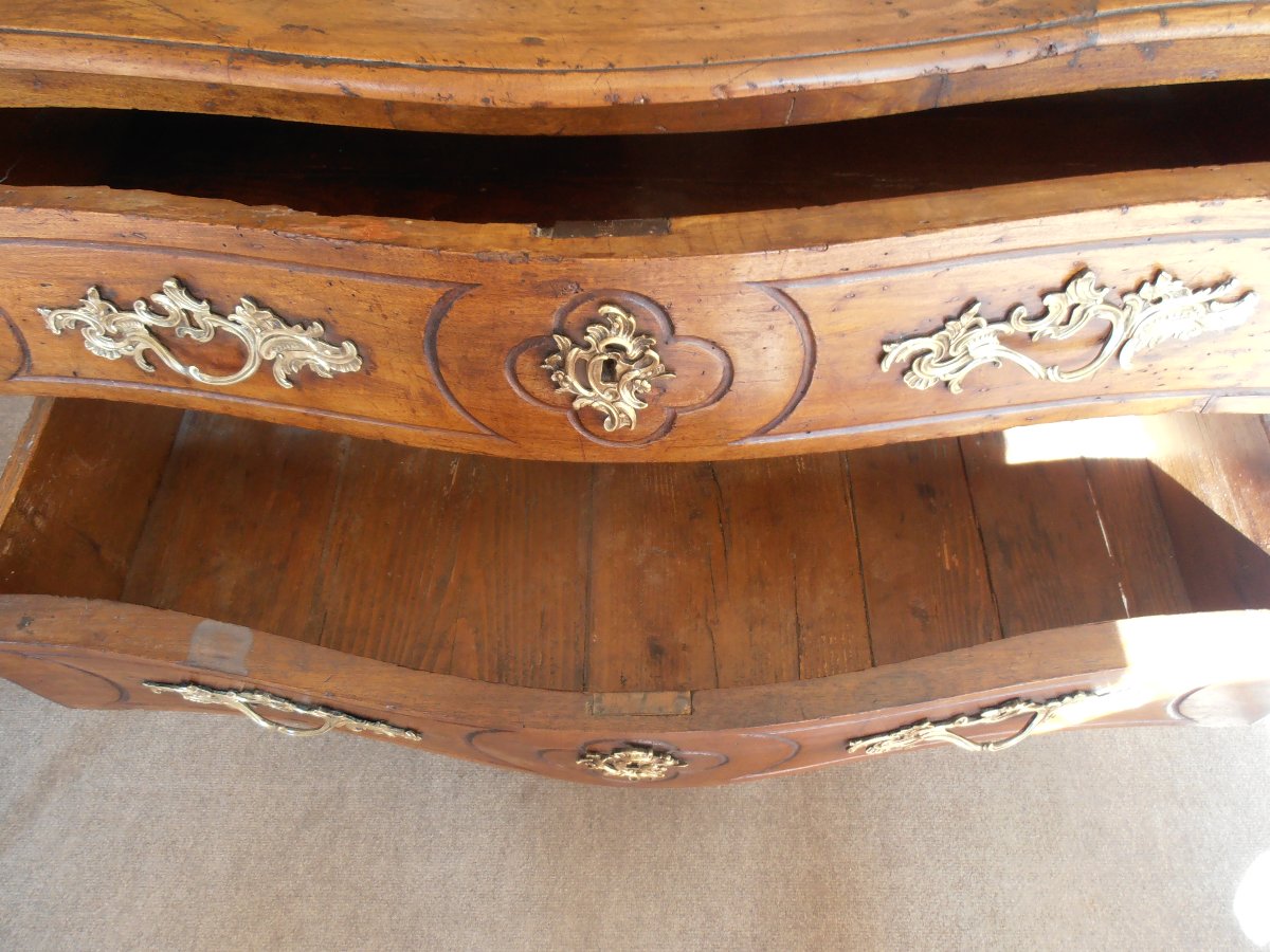 18th-century Chest Of Drawers-photo-1