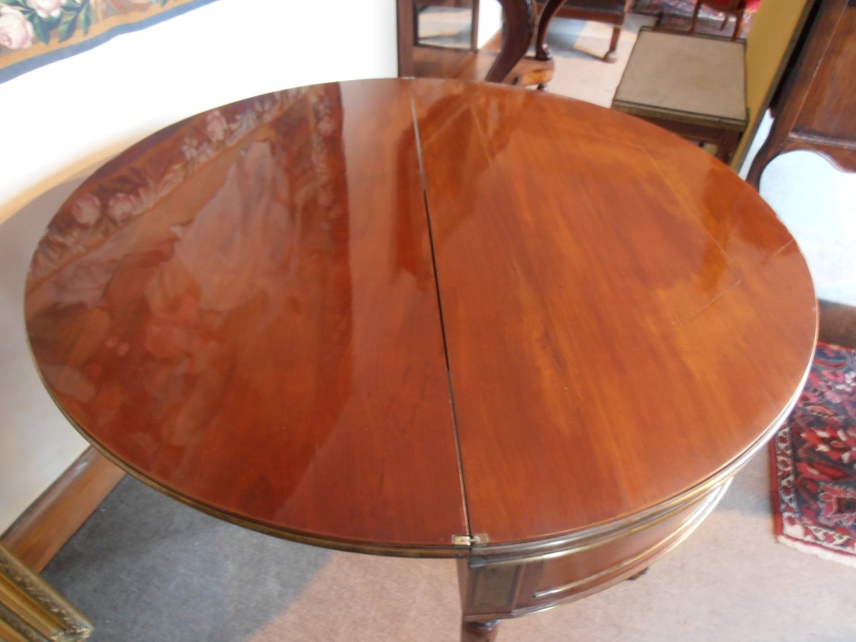 Half-moon Table-photo-4