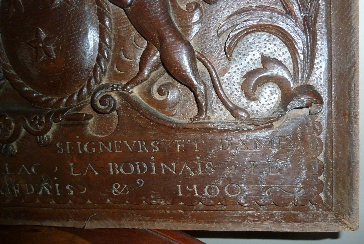 Carved Wood Coat Of Arms-photo-3