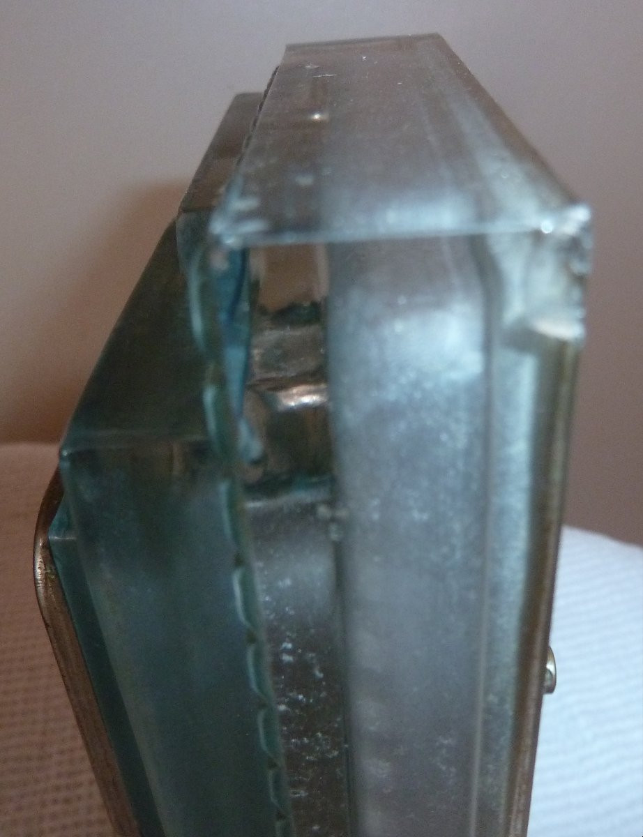 Art Deco Alarm Clock-photo-2