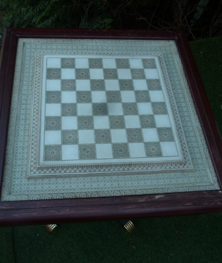 jeu d echecs-le siege de lakhnau-photo-4