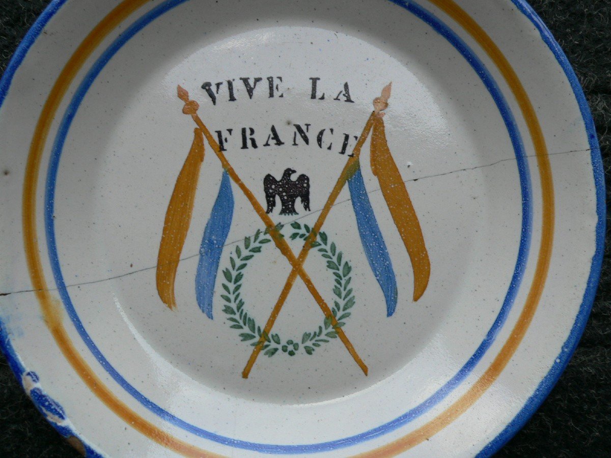 Plate With Tricolor Flags In Nevers Earthenware 19th Century-photo-2
