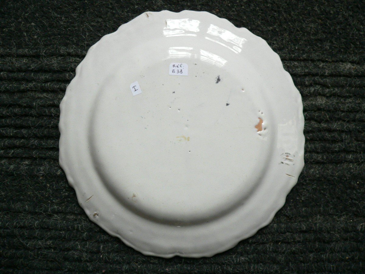 Eighteenth Islettes Earthenware Plate-photo-4