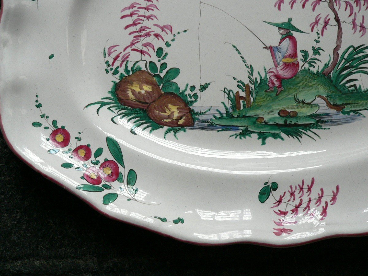Oval Dish In Faience From Islettes Eighteenth-photo-1