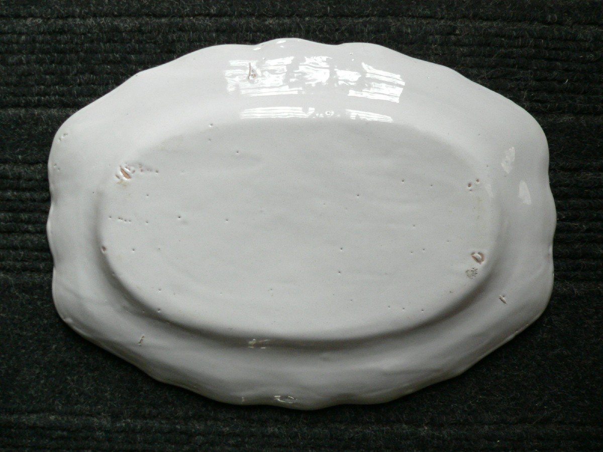 Oval Dish In Faience From Islettes Eighteenth-photo-3