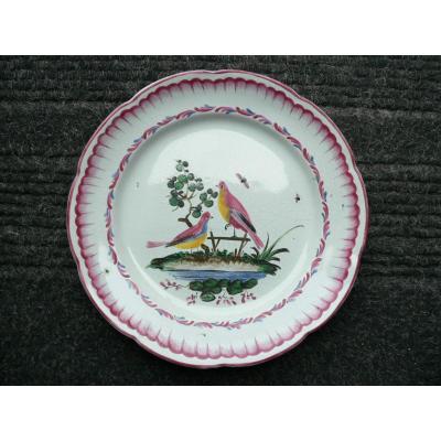 Earthenware Plate From Islettes Decorated With A Couple Of Trendy Birds