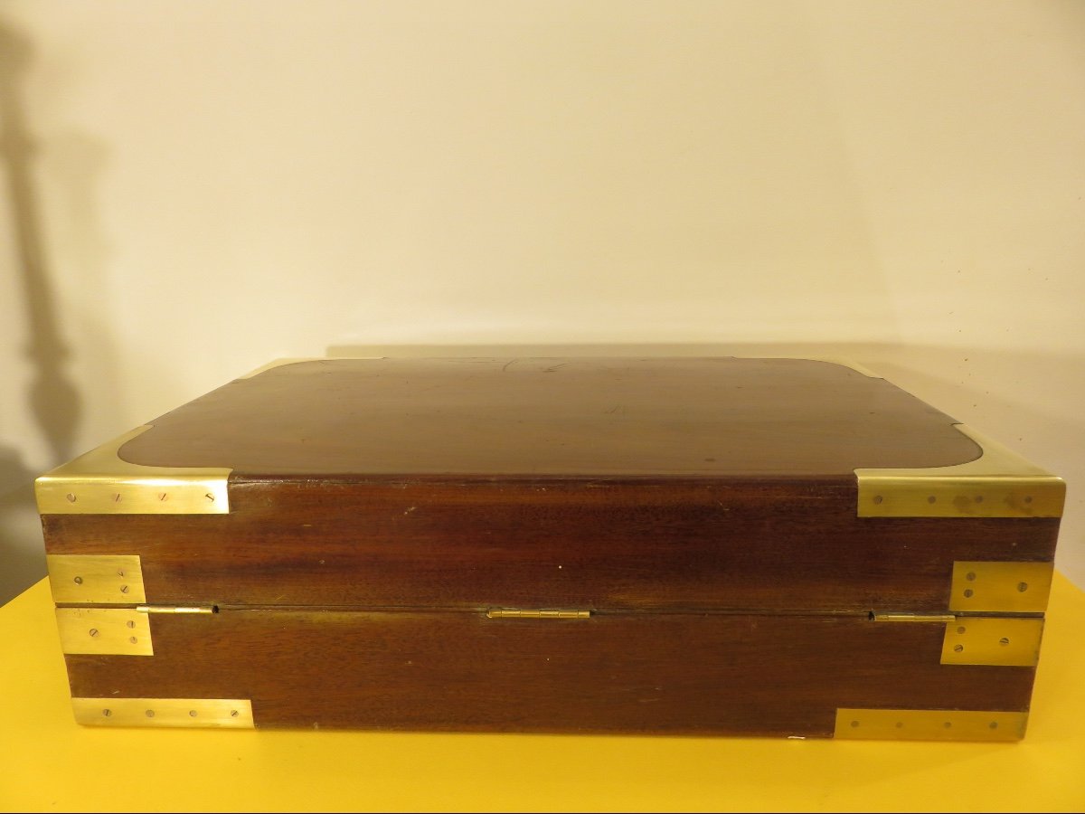 Coffret de marine en acajou et laiton XIX ème-photo-4