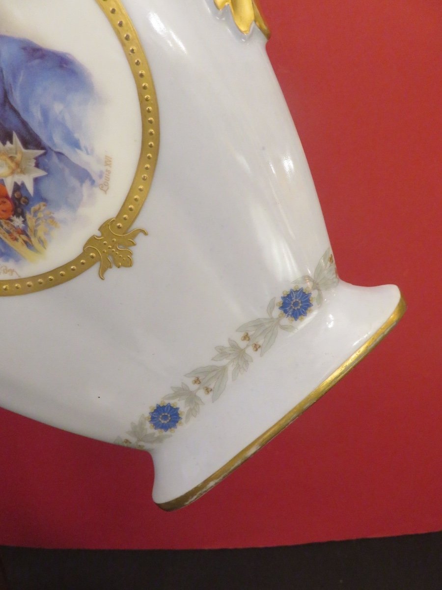 Demi vase en porcelaine peinte destiné aux représentants en porcelaine d'après Joseph Boze-photo-3