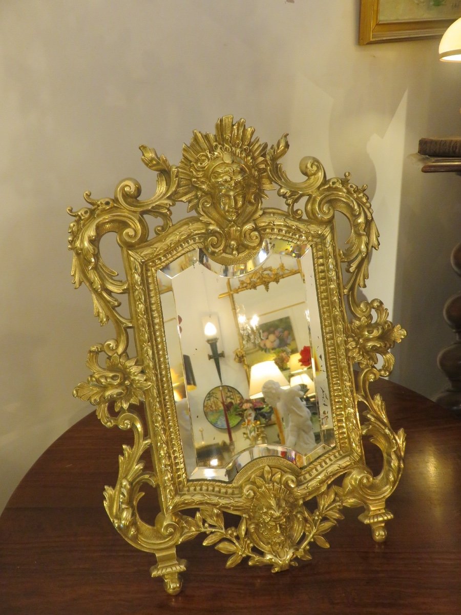 Miroir à poser ou à suspendre  ( Hauteur 50 cm ) en bronze doré , de style Rocaille XIX ème-photo-8
