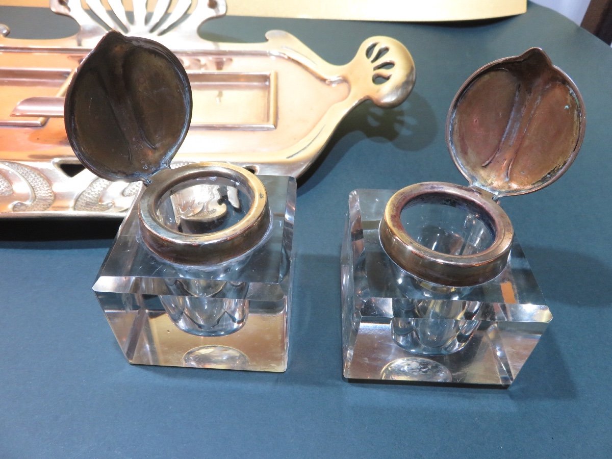 Encrier Art Nouveau en laiton et cuivre , les godets sont en cristal taillé -photo-3