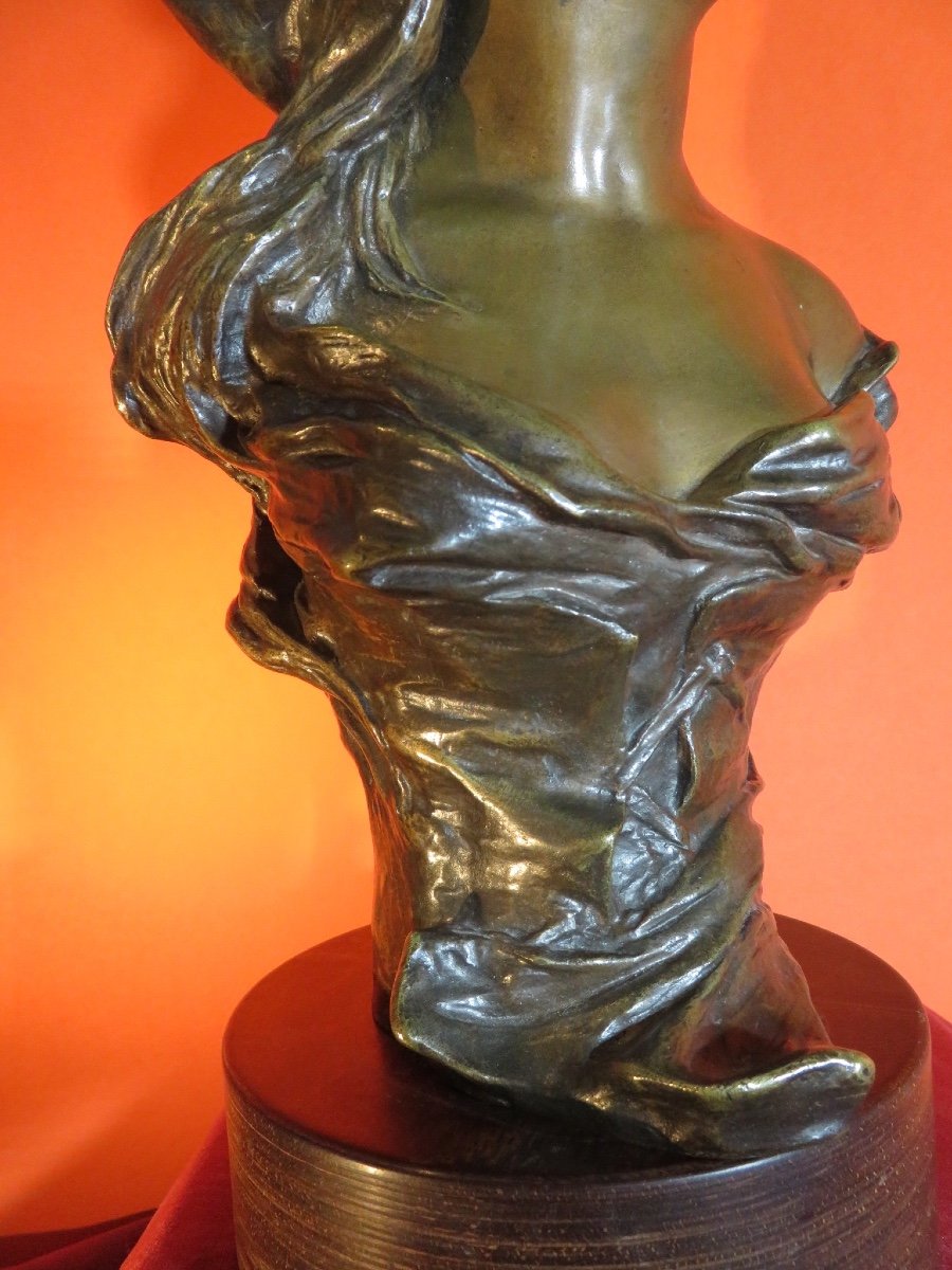 Bronze : Buste de jeune femme au chapeau de Van der Straeten ( 1856 - 1941)-photo-3