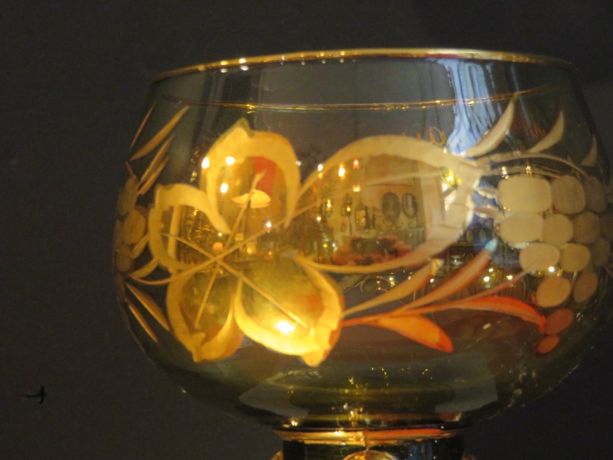 Two Alsatian White Wine Glasses In Fine Gold-plated Crystal-photo-2