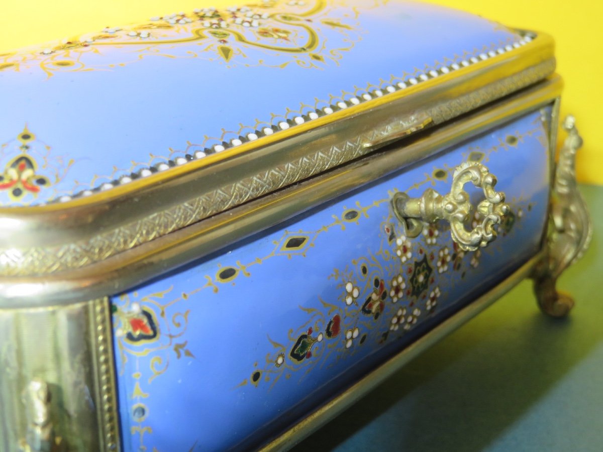 Coffret à bijoux en émaux  Bressans  monture en  bronze doré , signé Tahan à Paris  XIX ème-photo-5